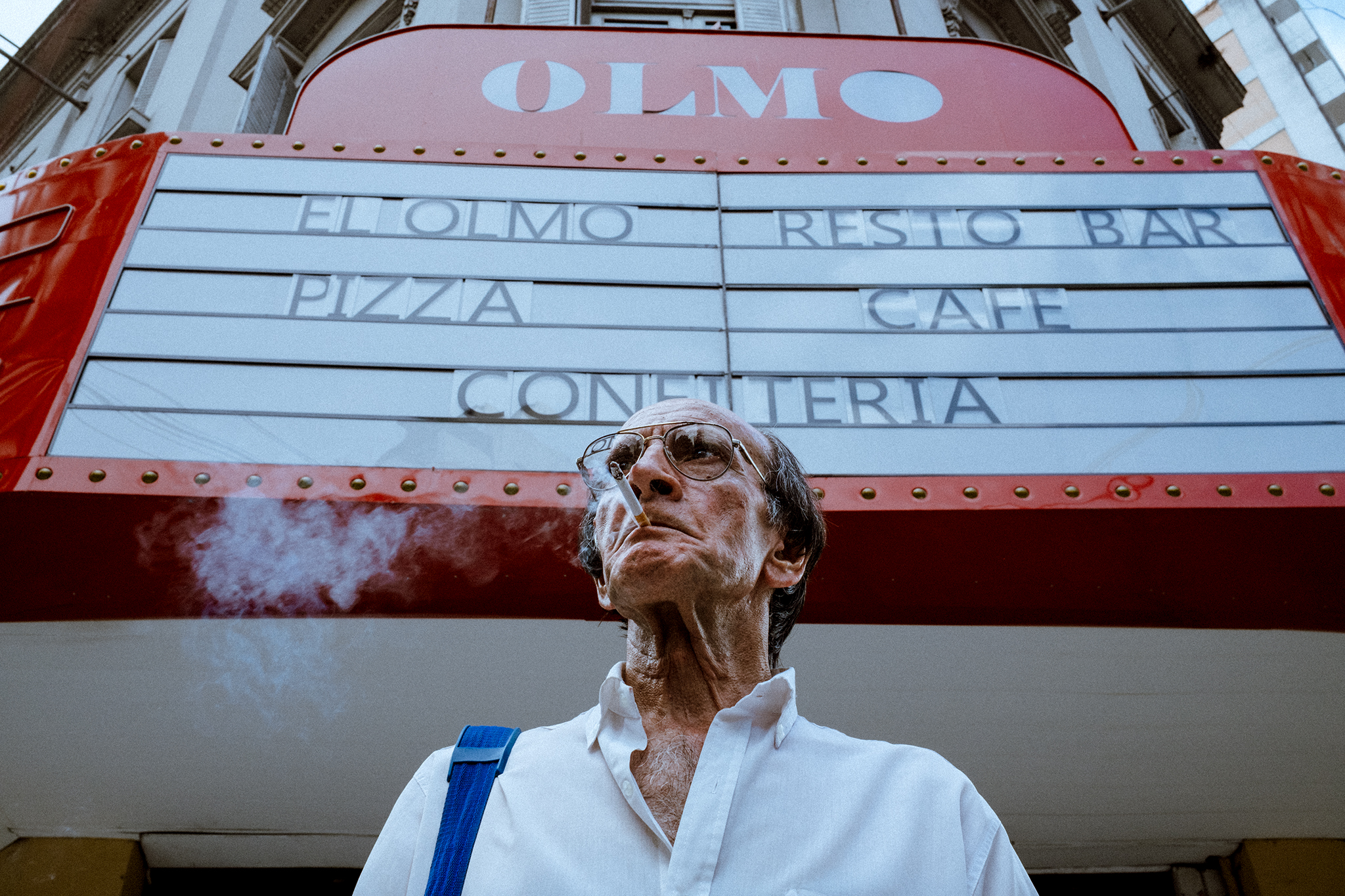Street photograph by Chini Bolsón